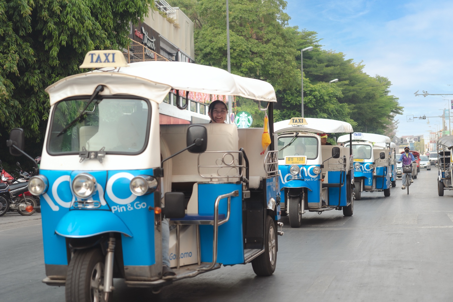 LOMO EV tuk tuk fleet
